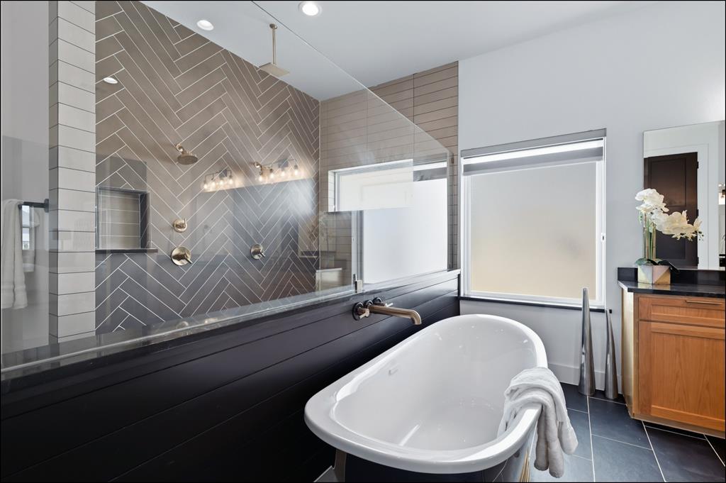 Lakes Add - Residential