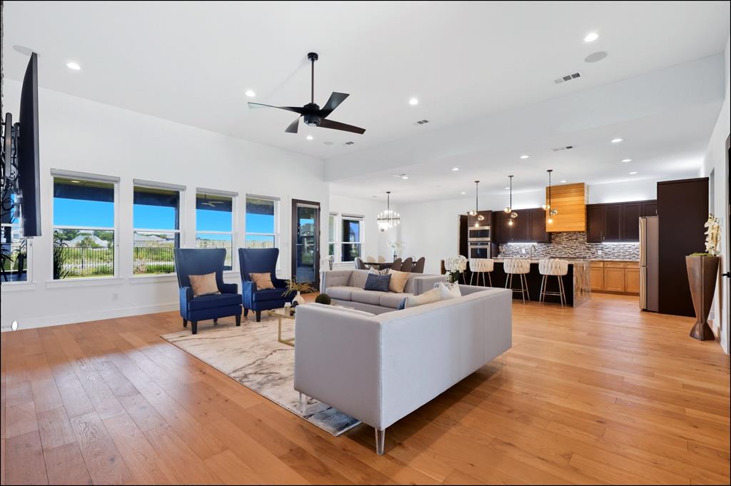 Lakes Add - Residential