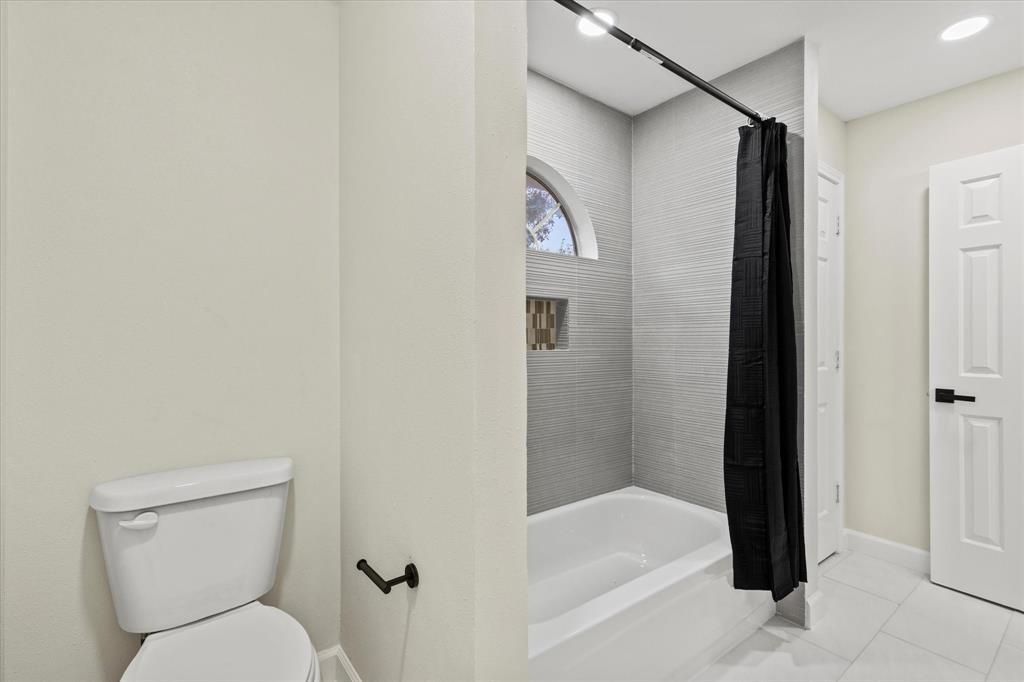 Hunters Glen Estates Viii - Residential