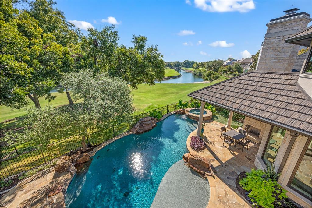 1808 Cliffview Drive