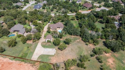 A home in Granbury