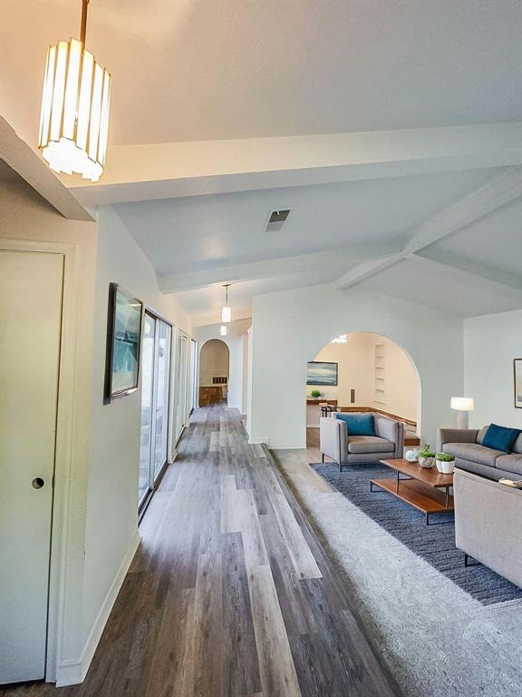 3309 S Country Club Road