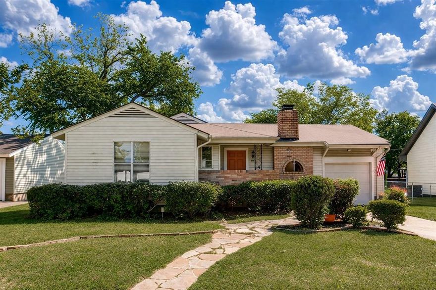 Great home well maintained and ready to move into.  We have virtually staged the home for homebuyer to focus on the potential that this great home in East Dallas has.