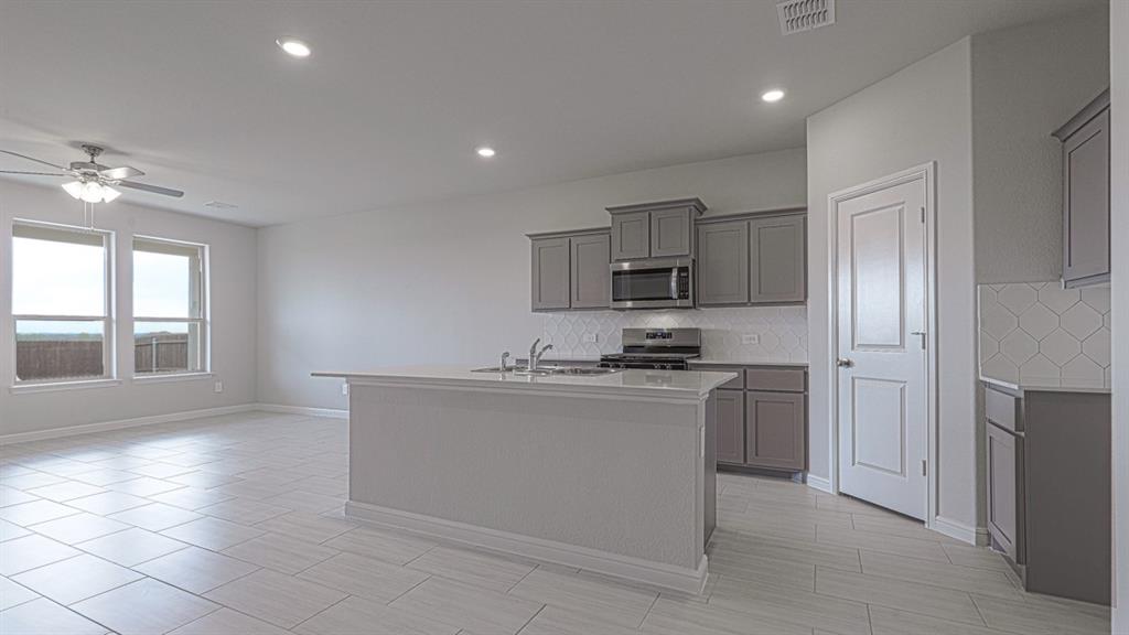 9736 MCCLANE FARM Drive