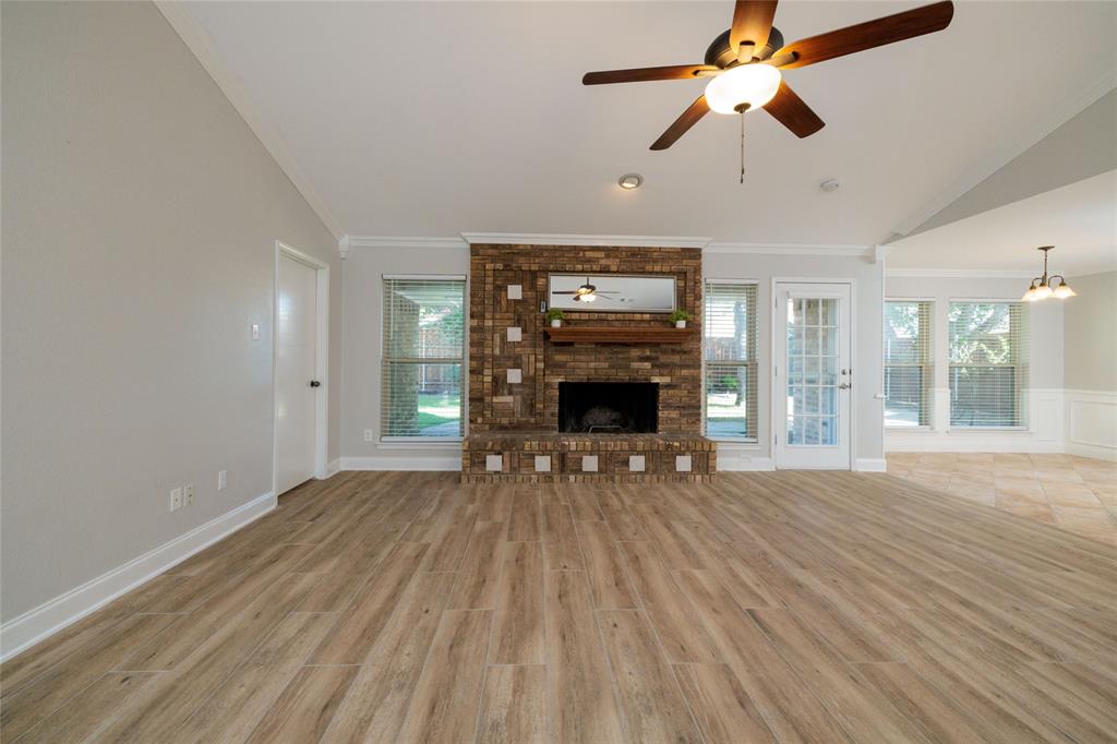 5 Llano Drive