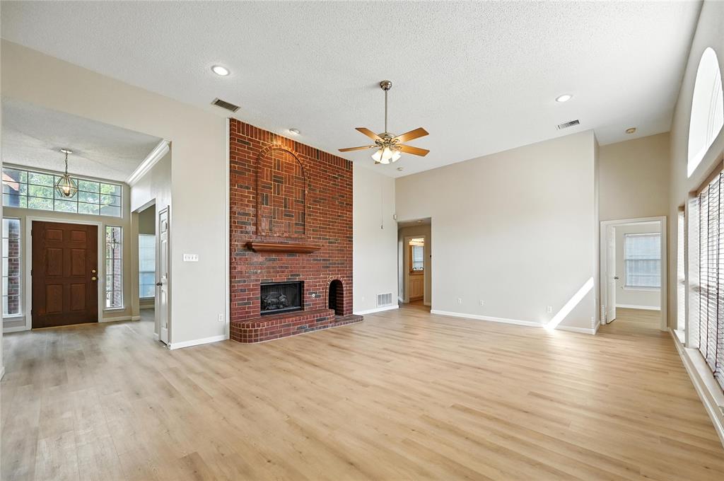 Mesquite, Texas 75181, United States, 4 Bedrooms Bedrooms, ,2 BathroomsBathrooms,Residential,Active,164121