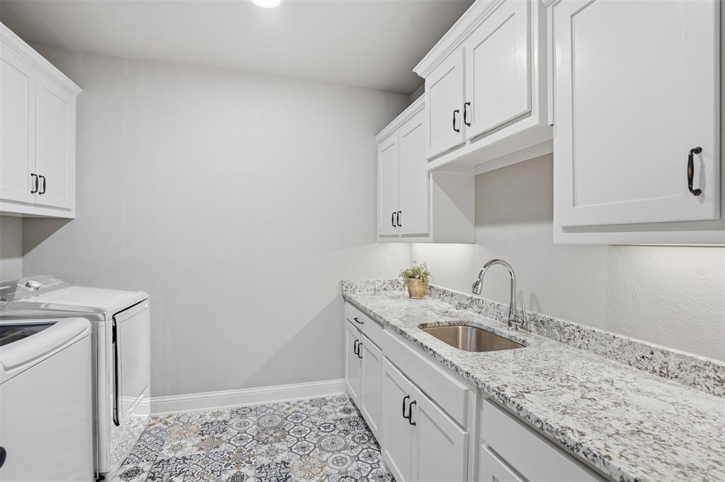 Fountain Village - Residential