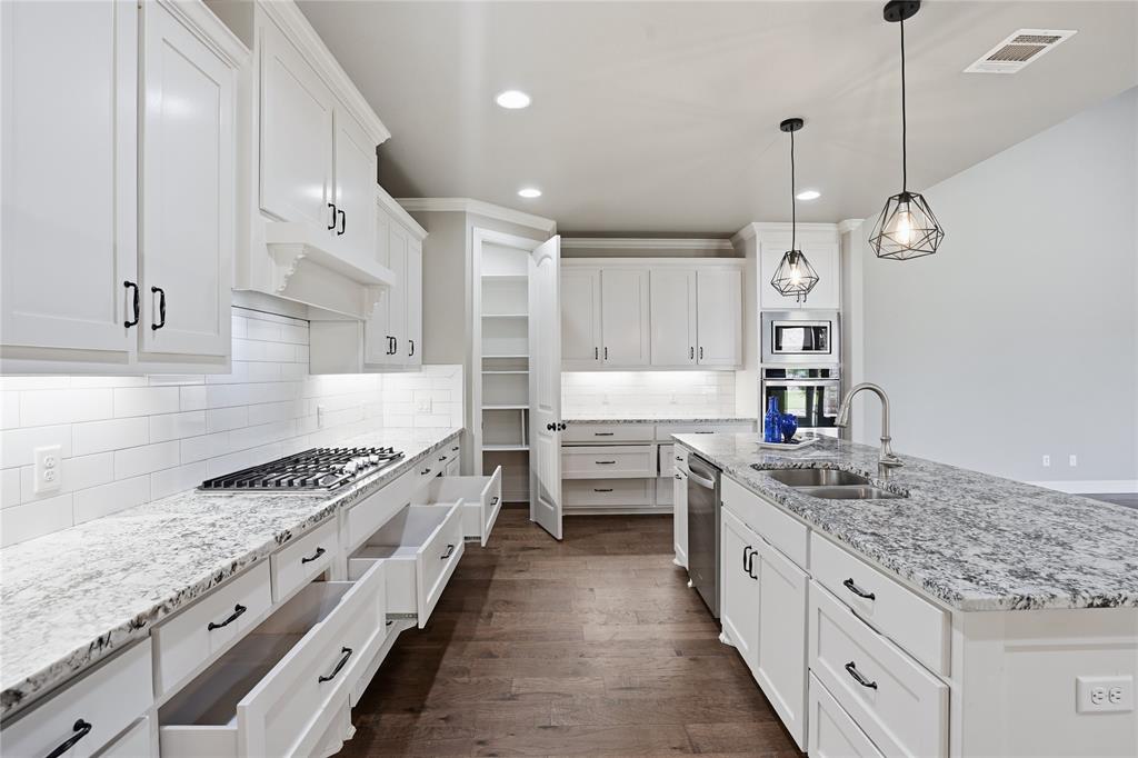 Fountain Village - Residential
