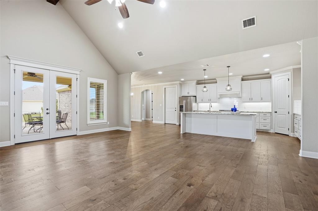 Fountain Village - Residential