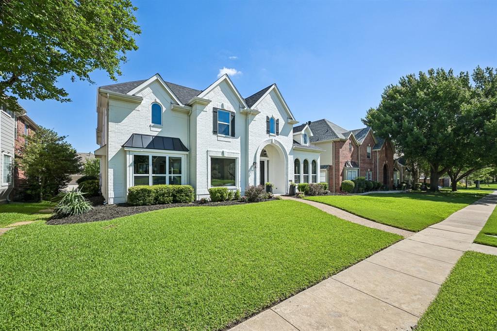 2024 Midhurst Drive