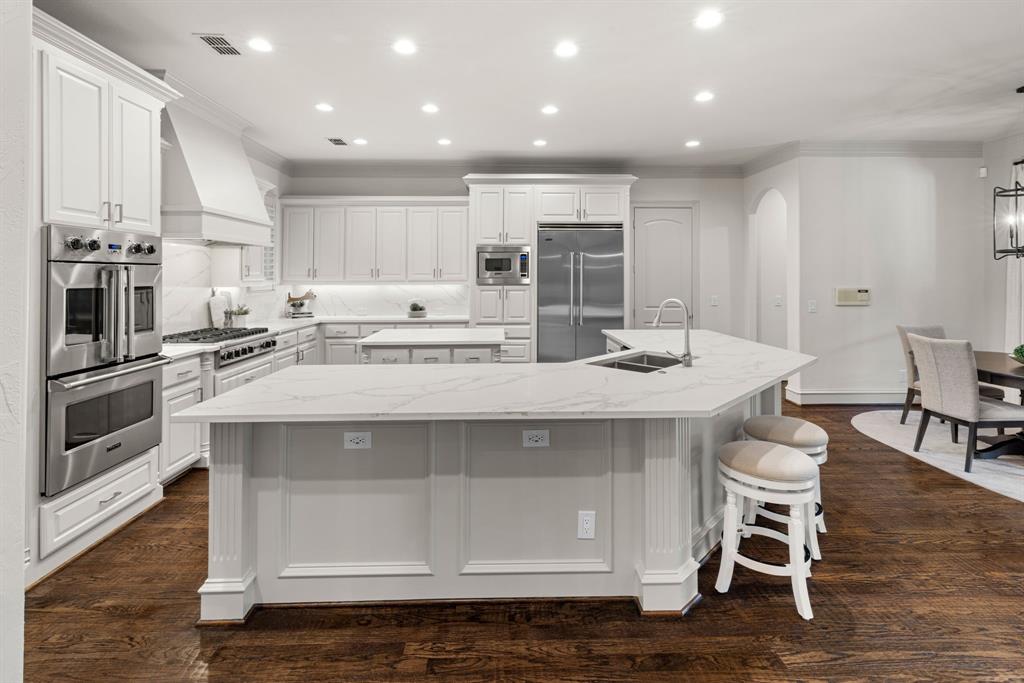 Stratford Manor - Residential