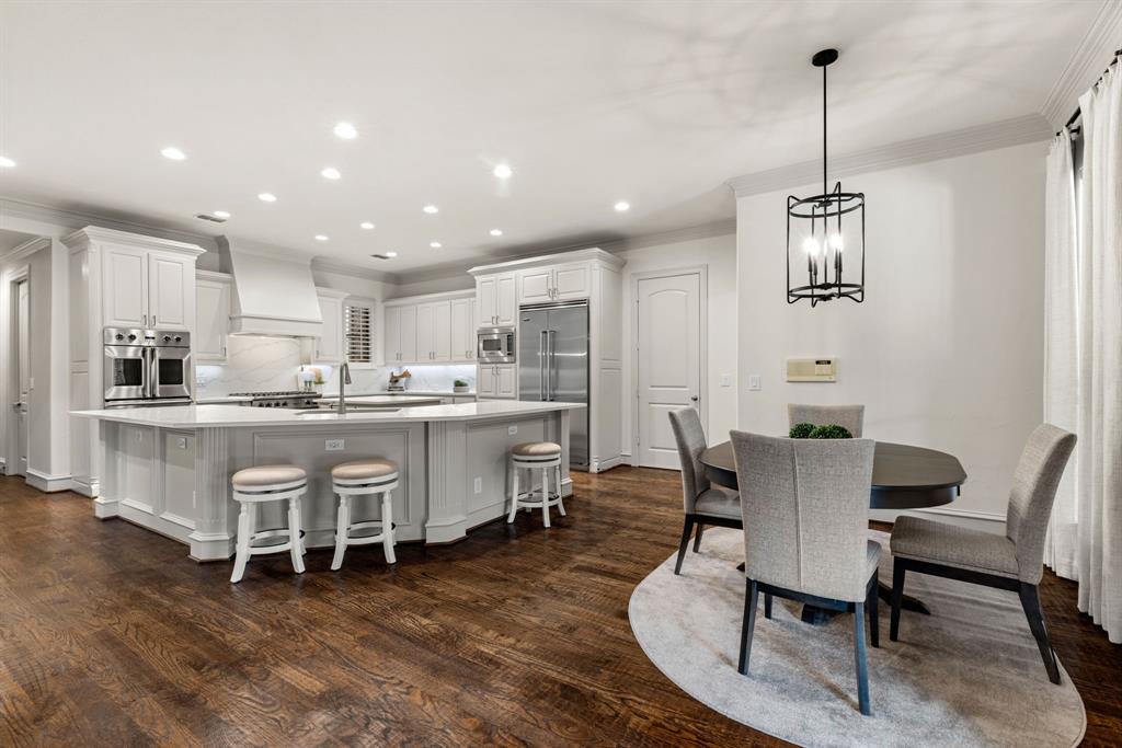 Stratford Manor - Residential