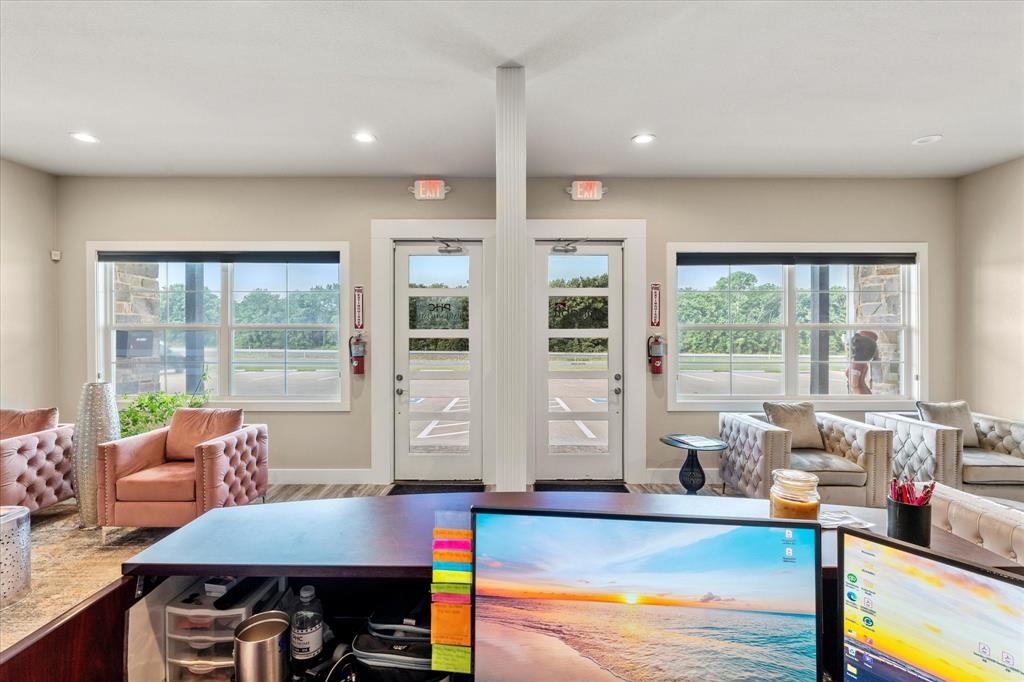 Jg Jacobs A-254 - Commercial Sale