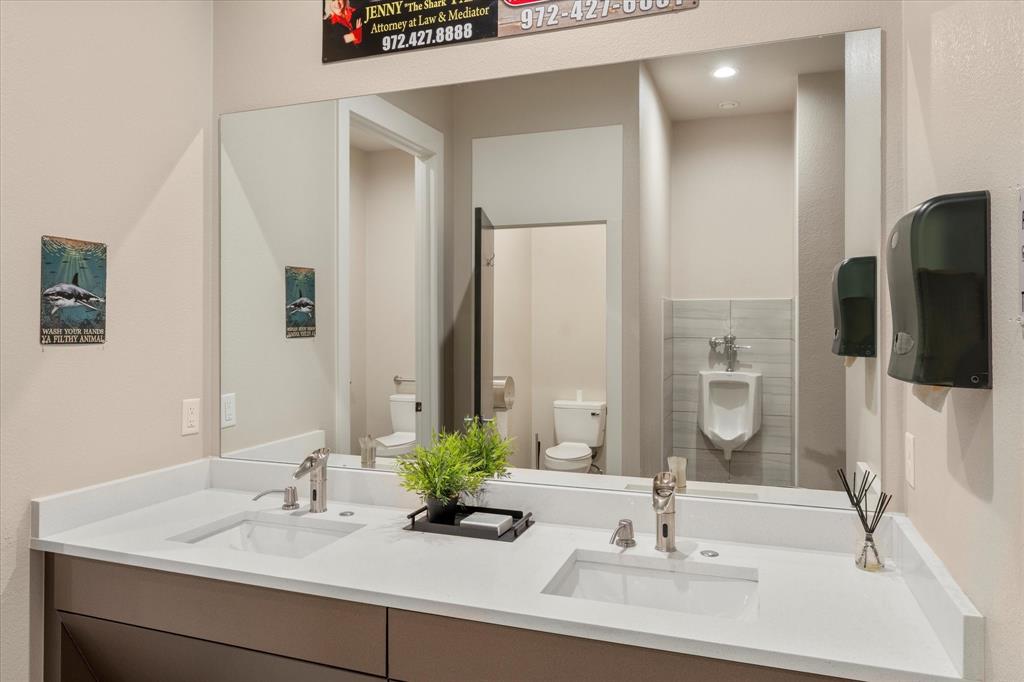 Jg Jacobs A-254 - Commercial Sale