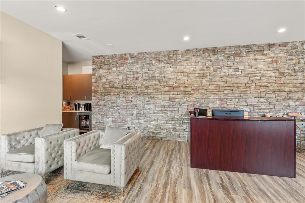 Jg Jacobs A-254 - Commercial Sale