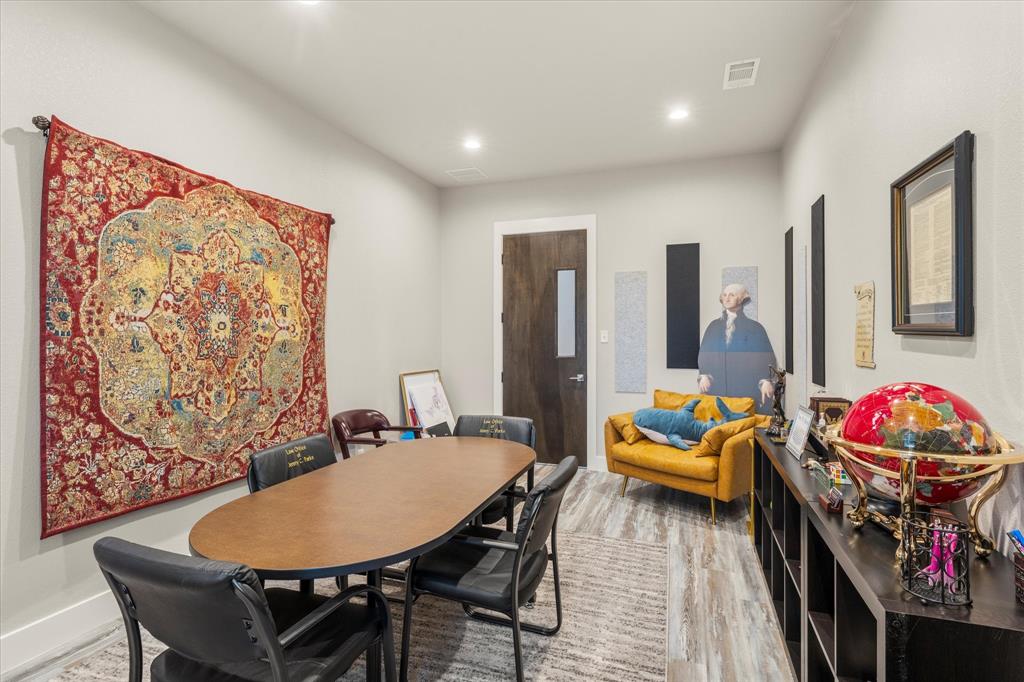 Jg Jacobs A-254 - Commercial Sale