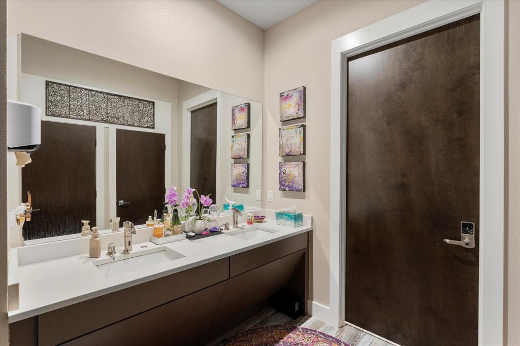 Jg Jacobs A-254 - Commercial Sale