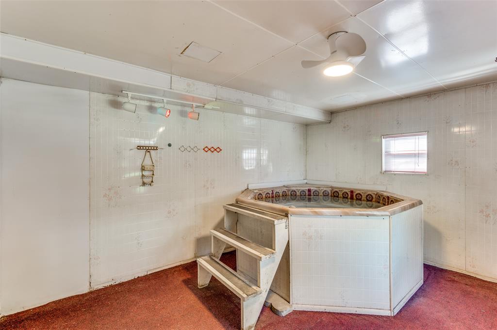 Young Estates - Residential