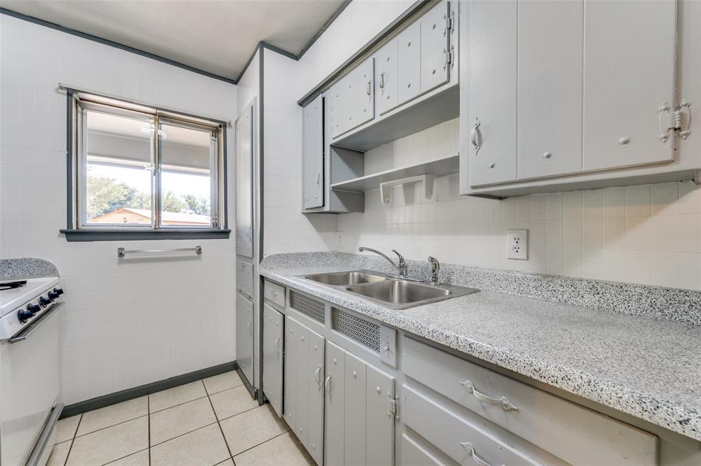 Young Estates - Residential