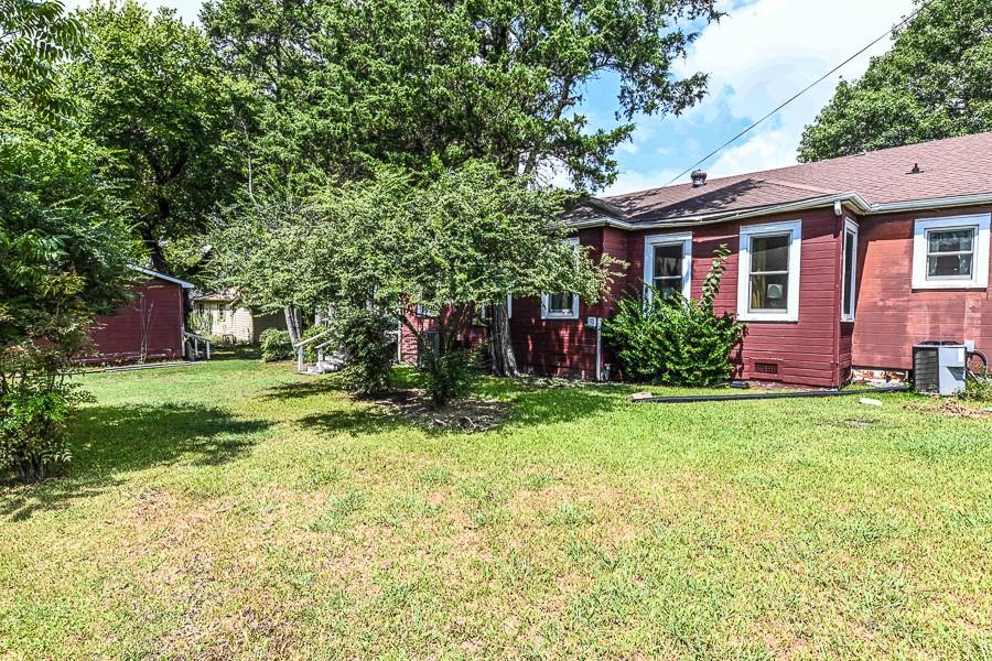 Orig Town Of Wolfe City - Residential