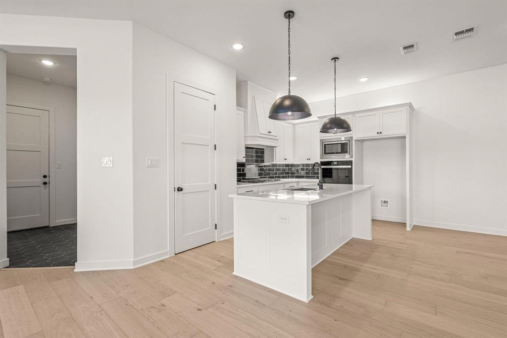 The Villas Downtown - Residential Lease