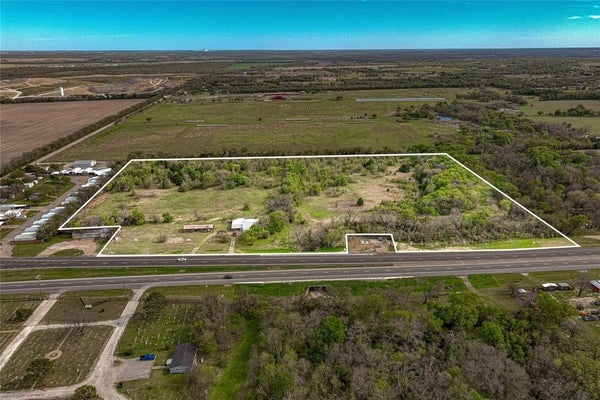 4801 BELLMEAD DR, BELLMEAD, TX 76705 - Image 9e691fbb4279c0302a77ccb0faabb5e2/2260431016