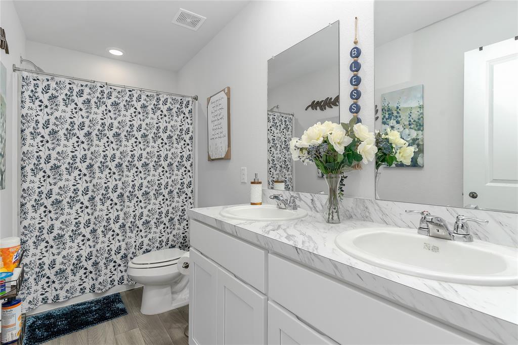 Villages Mayfield Ph Two - Residential Lease