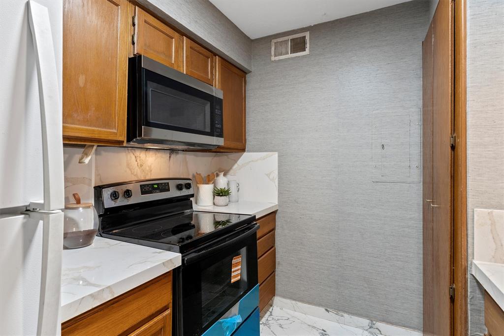 Skillman Bend Condo - Residential