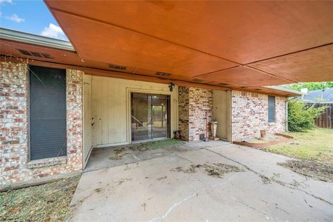 Tiny photo for 1219 Dirkson Street, Weatherford, TX 76087 (MLS # 21099266)