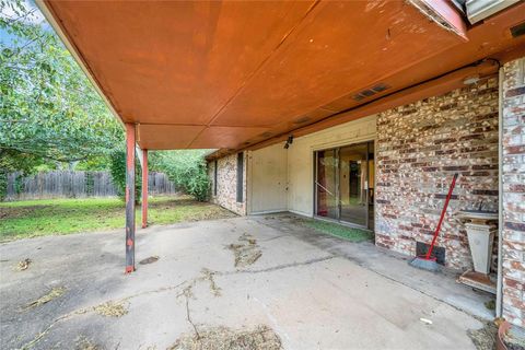 Tiny photo for 1219 Dirkson Street, Weatherford, TX 76087 (MLS # 21099266)