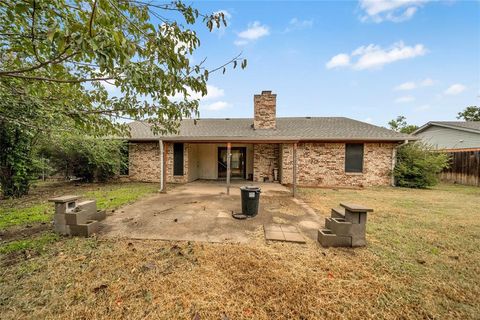 Tiny photo for 1219 Dirkson Street, Weatherford, TX 76087 (MLS # 21099266)