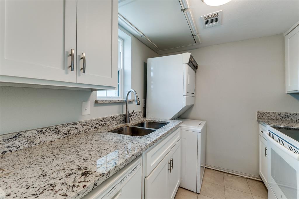 Preston Hills Condos, Bldg. 8 - Residential