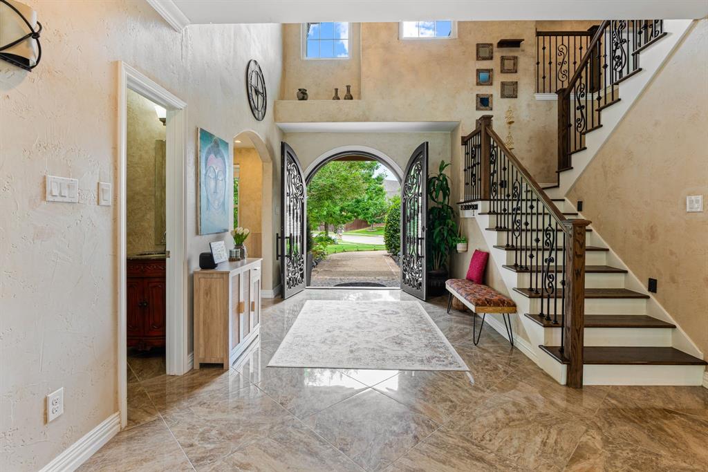 7906 Lindsey Drive