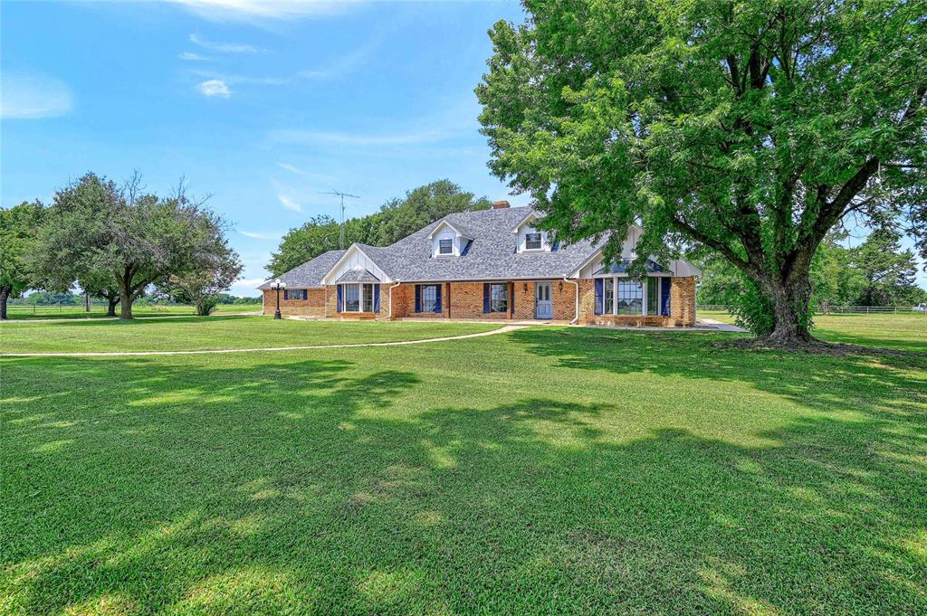 1101 A Brooks Lane