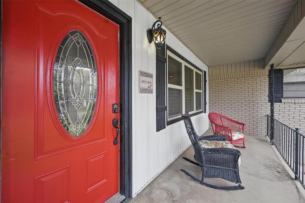 6316 Circle Trail
