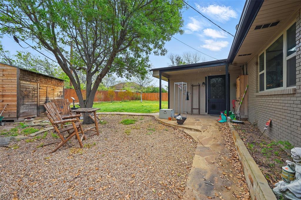6316 Circle Trail