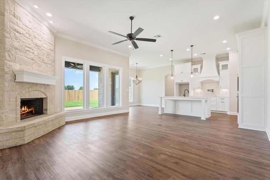 Creekside - Residential