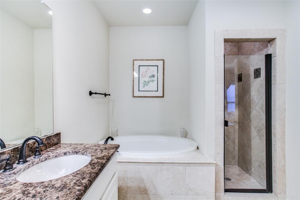 4524 Emerson Condos - Residential