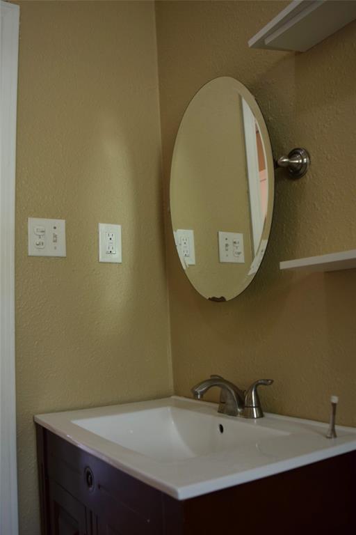 JW Anderson Abst 18 Page 150 - Residential Lease