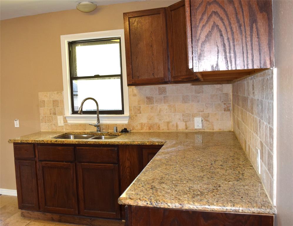 JW Anderson Abst 18 Page 150 - Residential Lease