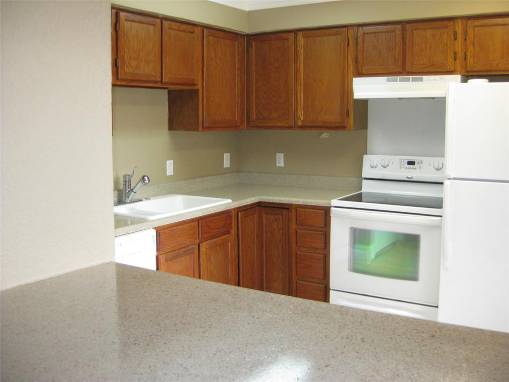 Parkway Lane Condominiums - Residential Lease