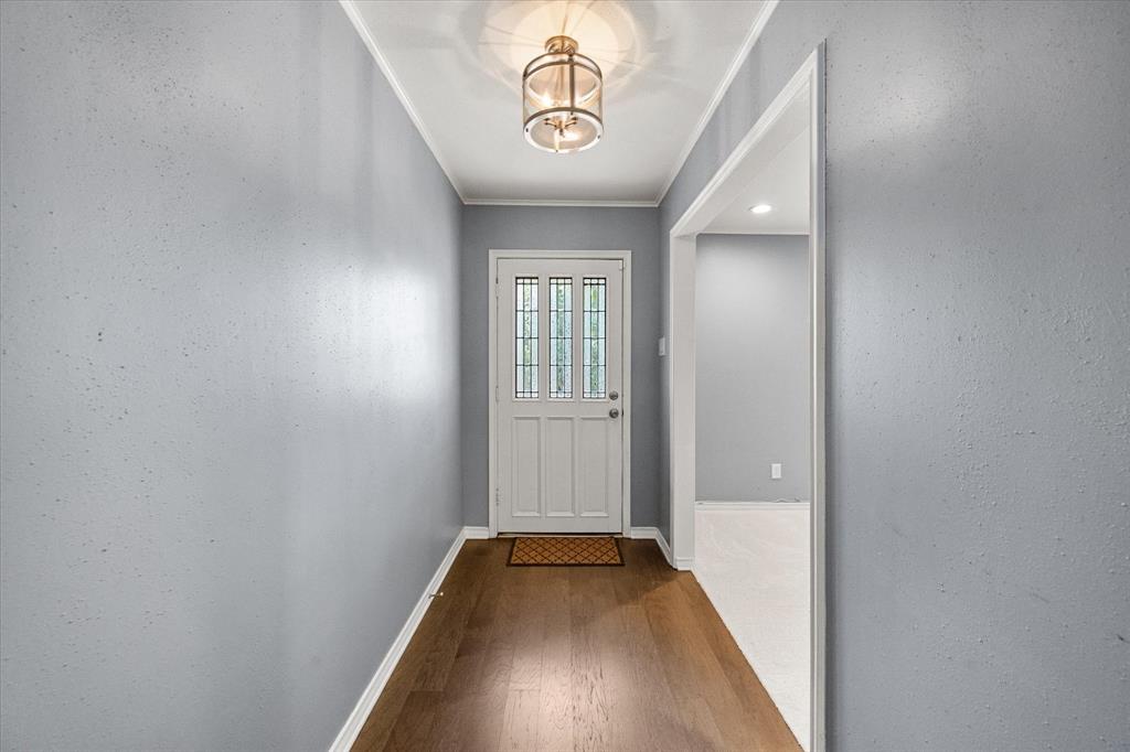 9923 Knoll Krest Drive