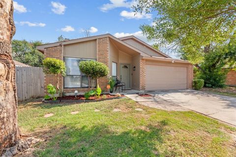 4212 N Staghorn Circle Fort Worth TX 76137