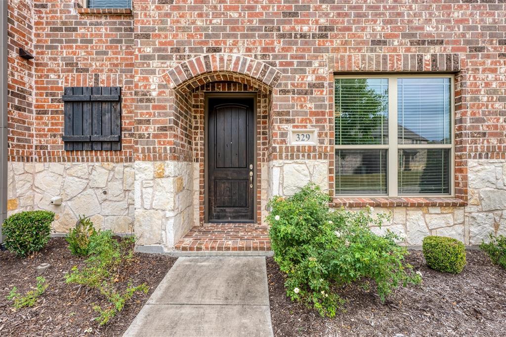 329 Carnaby Court