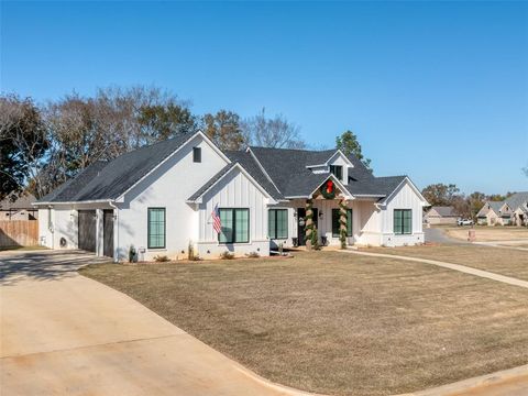 A home in Bullard