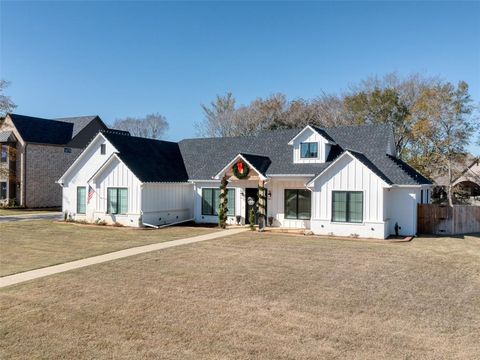 A home in Bullard