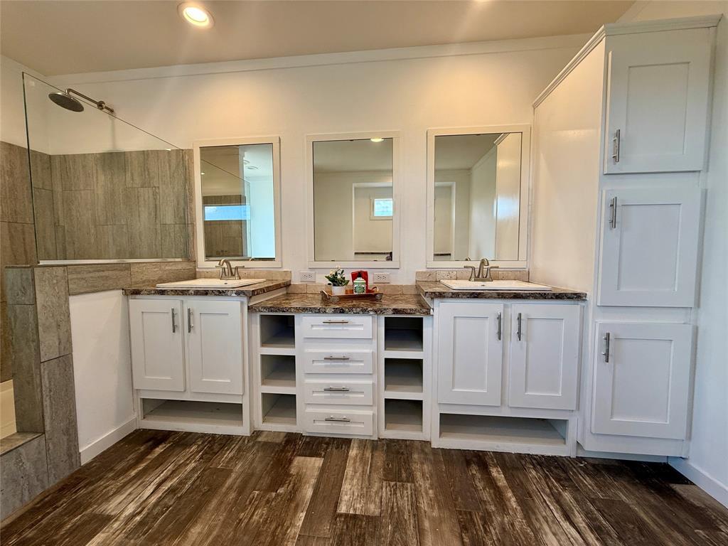 T & Prr Co Surv Abs #1510 - Residential