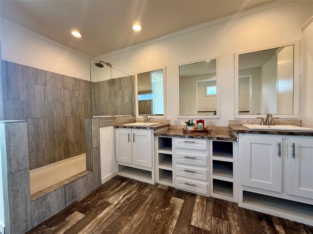 T & Prr Co Surv Abs #1510 - Residential