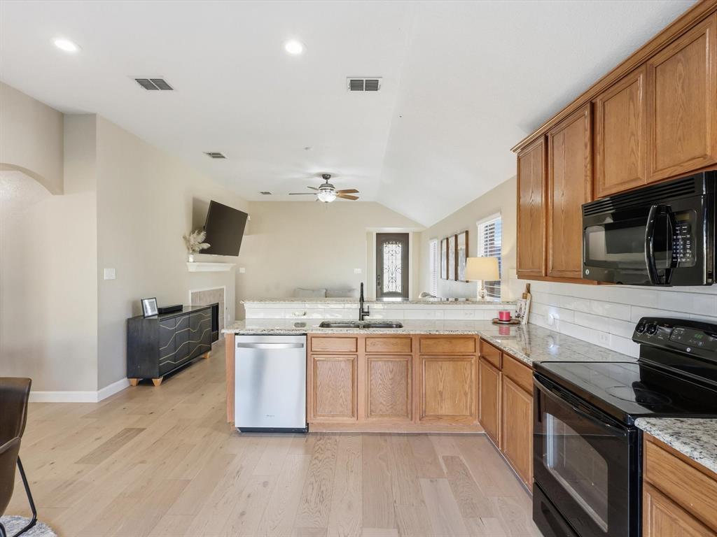 Sendera Ranch - Residential