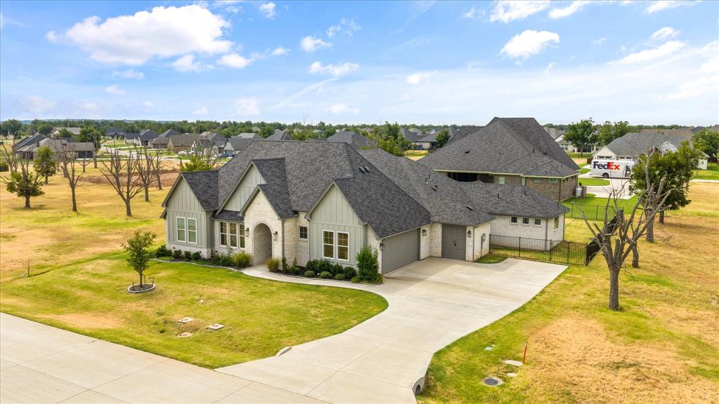 2703 Village Road
